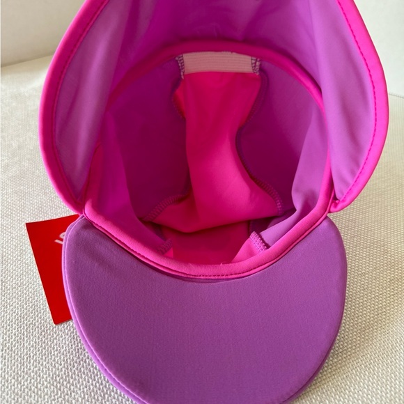 Speedo Sunhat, Size 6 - 24 months, Pink & Lavender - Picture 4 of 4